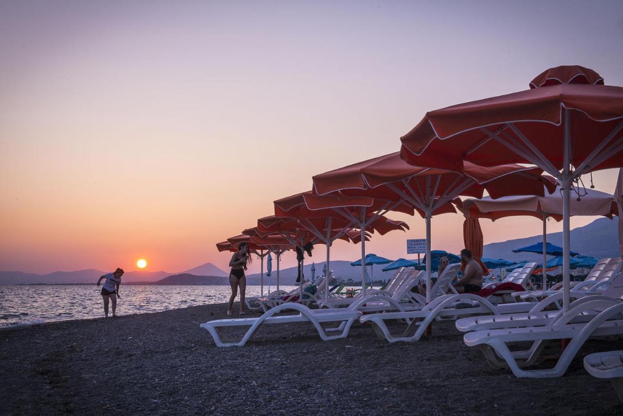 Akrogiali Beach Rooms Amarynthos Eksteriør billede